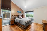 https://images.listonce.com.au/custom/160x/listings/12-marilyn-crescent-ringwood-vic-3134/634/01596634_img_08.jpg?cJr4Y0WLnzo