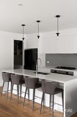 https://images.listonce.com.au/custom/160x/listings/12-maxwell-avenue-altona-north-vic-3025/073/01948073_img_23.jpg?OLKFpWQqpBE