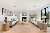 https://images.listonce.com.au/custom/160x/listings/12-mayfield-drive-mount-waverley-vic-3149/805/01932805_img_03.jpg?kFmwI8I901c