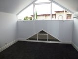 https://images.listonce.com.au/custom/160x/listings/12-merton-street-albert-park-vic-3206/333/01738333_img_08.jpg?D5o194Wg-YM
