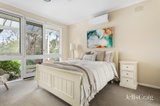 https://images.listonce.com.au/custom/160x/listings/12-montpelier-drive-lower-plenty-vic-3093/365/01813365_img_09.jpg?-L21Q5QxihA