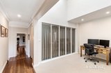 https://images.listonce.com.au/custom/160x/listings/12-mulberry-court-eltham-vic-3095/240/01719240_img_04.jpg?5yMPhy1K7Ns