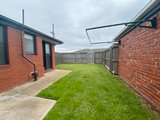 https://images.listonce.com.au/custom/160x/listings/12-nanworen-crescent-bell-park-vic-3215/175/01878175_img_13.jpg?nT7Vjac8588
