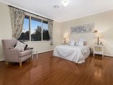 https://images.listonce.com.au/custom/160x/listings/12-narrak-road-balwyn-vic-3103/989/01683989_img_06.jpg?QLRudmmK63A