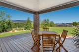 https://images.listonce.com.au/custom/160x/listings/12-nutfield-close-woodend-vic-3442/531/00571531_img_08.jpg?VHh6z-l5Zvw