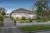 https://images.listonce.com.au/custom/160x/listings/12-orrong-crescent-camberwell-vic-3124/622/01767622_img_01.jpg?uytBNFHU95U