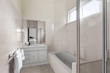 https://images.listonce.com.au/custom/160x/listings/12-orrong-crescent-camberwell-vic-3124/622/01767622_img_11.jpg?_W8yhCTvL3w