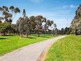 https://images.listonce.com.au/custom/160x/listings/12-outhwaite-avenue-doncaster-vic-3108/709/01683709_img_06.jpg?IEwPDGK4nKw