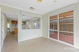 https://images.listonce.com.au/custom/160x/listings/12-paas-place-williamstown-vic-3016/655/01612655_img_13.jpg?3B19ge22wrc