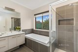 https://images.listonce.com.au/custom/160x/listings/12-panmure-street-newstead-vic-3462/557/01054557_img_10.jpg?sNyOoQVRXKc