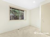 https://images.listonce.com.au/custom/160x/listings/12-park-lane-lilydale-vic-3140/885/01525885_img_06.jpg?sKhaT92ve0w