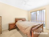 https://images.listonce.com.au/custom/160x/listings/12-park-lane-lilydale-vic-3140/885/01525885_img_07.jpg?CRCrOKd4y6Y