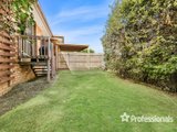 https://images.listonce.com.au/custom/160x/listings/12-park-lane-lilydale-vic-3140/885/01525885_img_11.jpg?XxgVUq-NkZY