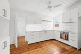 https://images.listonce.com.au/custom/160x/listings/12-parker-street-castlemaine-vic-3450/891/01577891_img_04.jpg?X8wzK72LY9k