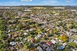 https://images.listonce.com.au/custom/160x/listings/12-pohlman-street-kyneton-vic-3444/197/01357197_img_10.jpg?d2vhdAH8O7c
