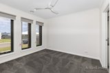 https://images.listonce.com.au/custom/160x/listings/12-quirk-road-lucas-vic-3350/600/01815600_img_01.jpg?NhOfLQ-92oo