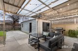 https://images.listonce.com.au/custom/160x/listings/12-raimeno-street-lalor-vic-3075/647/01947647_img_15.jpg?c_lG6tFZmI4