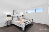 https://images.listonce.com.au/custom/160x/listings/12-raleigh-street-blackburn-south-vic-3130/527/01877527_img_12.jpg?Tqn4K6sgOJ8