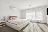 https://images.listonce.com.au/custom/160x/listings/12-ridley-street-drysdale-vic-3222/848/01724848_img_11.jpg?JtooKjWcB10