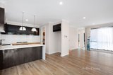 https://images.listonce.com.au/custom/160x/listings/12-river-gum-close-diamond-creek-vic-3089/179/01879179_img_03.jpg?_fDMnksvES0