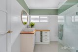 https://images.listonce.com.au/custom/160x/listings/12-river-street-newport-vic-3015/634/01820634_img_09.jpg?D8z7yu5u0z0