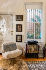 https://images.listonce.com.au/custom/160x/listings/12-robbs-parade-northcote-vic-3070/620/01930620_img_04.jpg?-j6urulqupU
