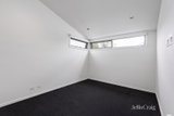 https://images.listonce.com.au/custom/160x/listings/12-roches-terrace-williamstown-vic-3016/315/01839315_img_05.jpg?PC8LsbA9-fQ