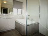https://images.listonce.com.au/custom/160x/listings/12-romley-avenue-armstrong-creek-vic-3217/485/01702485_img_12.jpg?hzO_yRE2PkY
