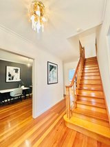 https://images.listonce.com.au/custom/160x/listings/12-roseville-avenue-doncaster-vic-3108/939/01610939_img_11.jpg?NYjtIaoXcuw