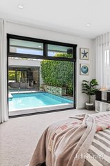 https://images.listonce.com.au/custom/160x/listings/12-roycroft-close-glen-waverley-vic-3150/329/01843329_img_23.jpg?UiZq7Nu9I3c