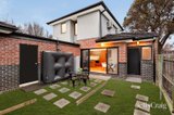 https://images.listonce.com.au/custom/160x/listings/12-salisbury-court-glen-waverley-vic-3150/797/01907797_img_12.jpg?VQAkfo7I8eI