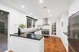 https://images.listonce.com.au/custom/160x/listings/12-sim-street-mount-waverley-vic-3149/479/01229479_img_04.jpg?GZmNyIvBsXg