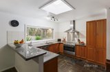 https://images.listonce.com.au/custom/160x/listings/12-sloans-road-north-warrandyte-vic-3113/415/01044415_img_08.jpg?9nZkoVN_hf4