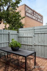 https://images.listonce.com.au/custom/160x/listings/12-smith-street-thornbury-vic-3071/557/01908557_img_09.jpg?D05Ntt0O3YQ