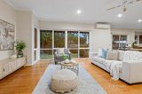 https://images.listonce.com.au/custom/160x/listings/12-solomons-terrace-mount-martha-vic-3934/544/01489544_img_11.jpg?X6-XQT2bHcE