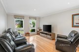 https://images.listonce.com.au/custom/160x/listings/12-squire-court-glen-waverley-vic-3150/636/01290636_img_02.jpg?gWJ-lBUj6GQ