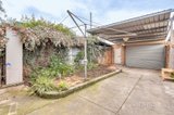 https://images.listonce.com.au/custom/160x/listings/12-station-street-brunswick-east-vic-3057/411/01582411_img_09.jpg?r04HIWZtvi8