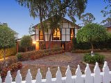 https://images.listonce.com.au/custom/160x/listings/12-sunset-drive-heathmont-vic-3135/786/00620786_img_15.jpg?7vEvWmPYYpU