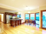 https://images.listonce.com.au/custom/160x/listings/12-sussex-street-ringwood-vic-3134/228/00620228_img_02.jpg?zpi7QCAhyXM