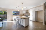 https://images.listonce.com.au/custom/160x/listings/12-sutcliffe-street-lucas-vic-3350/301/01886301_img_02.jpg?2Op4cfN6NI8