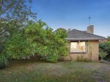 https://images.listonce.com.au/custom/160x/listings/12-sylvander-street-balwyn-north-vic-3104/460/01031460_img_18.jpg?AYQgoJb1RHU
