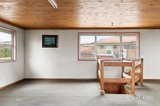 https://images.listonce.com.au/custom/160x/listings/12-tasman-avenue-strathmore-heights-vic-3041/731/01959731_img_12.jpg?6HwWIHLKX1M