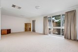 https://images.listonce.com.au/custom/160x/listings/12-taunton-street-doncaster-east-vic-3109/480/01783480_img_02.jpg?wyXQHKhng7k
