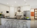 https://images.listonce.com.au/custom/160x/listings/12-the-common-macleod-vic-3085/661/00979661_img_04.jpg?jktv67ItQoc