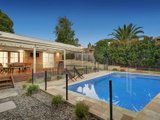 https://images.listonce.com.au/custom/160x/listings/12-thorncombe-walk-doncaster-east-vic-3109/802/01050802_img_13.jpg?F-k8NqQtRG0