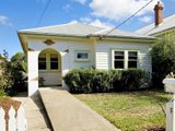 https://images.listonce.com.au/custom/160x/listings/12-thorne-street-east-geelong-vic-3219/286/01699286_img_01.jpg?jMhz-1azPXI