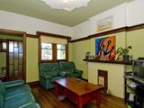 https://images.listonce.com.au/custom/160x/listings/12-thorne-street-east-geelong-vic-3219/286/01699286_img_02.jpg?4R_pdrpiXl0