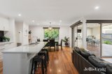 https://images.listonce.com.au/custom/160x/listings/12-tiverton-circuit-mooroolbark-vic-3138/204/00910204_img_03.jpg?yOJq8Fv8JFc