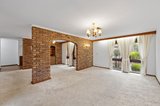 https://images.listonce.com.au/custom/160x/listings/12-tyrol-court-doncaster-east-vic-3109/131/01928131_img_04.jpg?6J5Zbi8AS0A