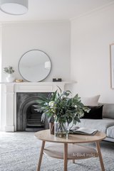 https://images.listonce.com.au/custom/160x/listings/12-union-street-richmond-vic-3121/092/01399092_img_03.jpg?WcV4Inq_gqY